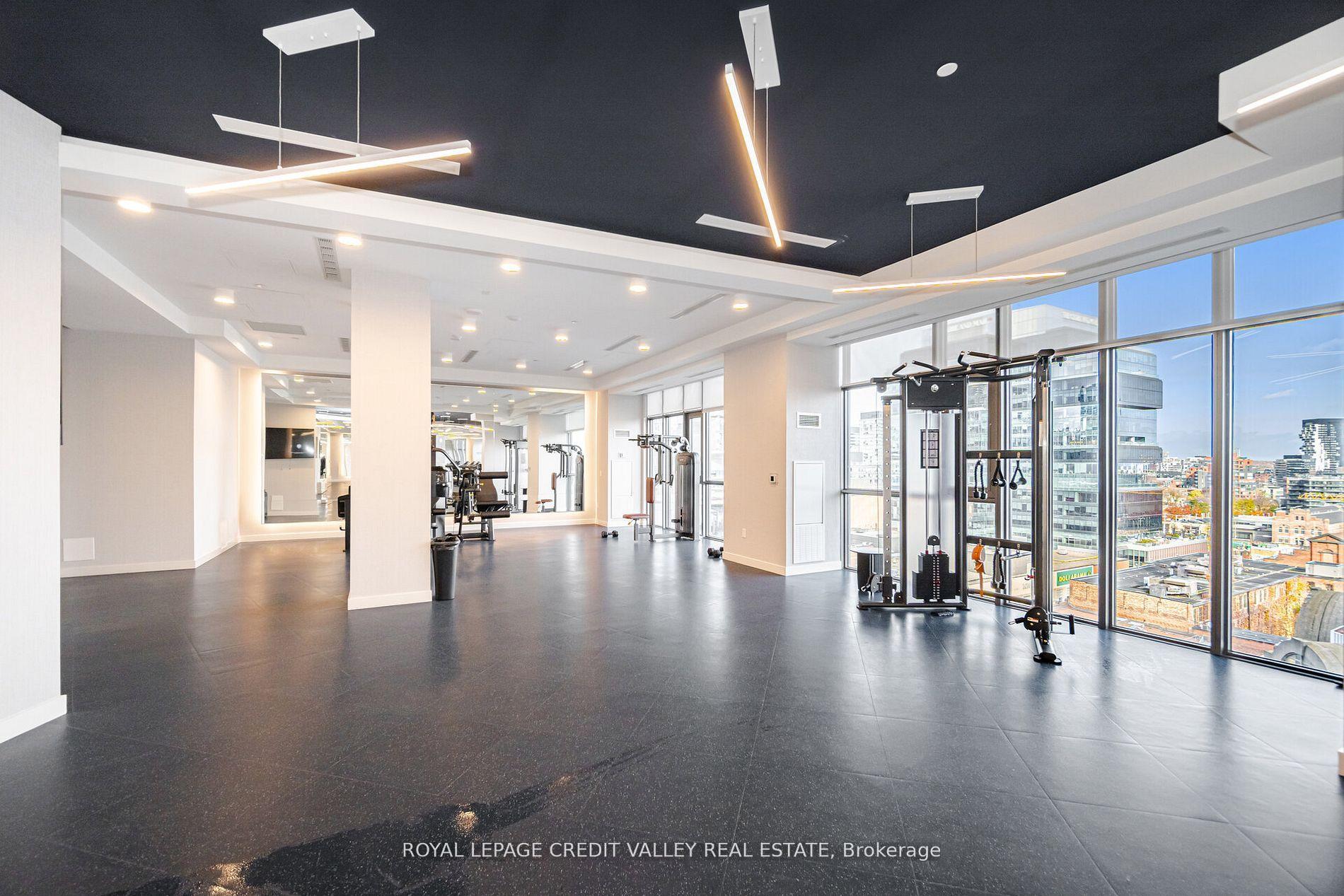 Photo 8 of Unit 413, 70 Princess Street E, Toronto, Waterfront Communities — HOMEH