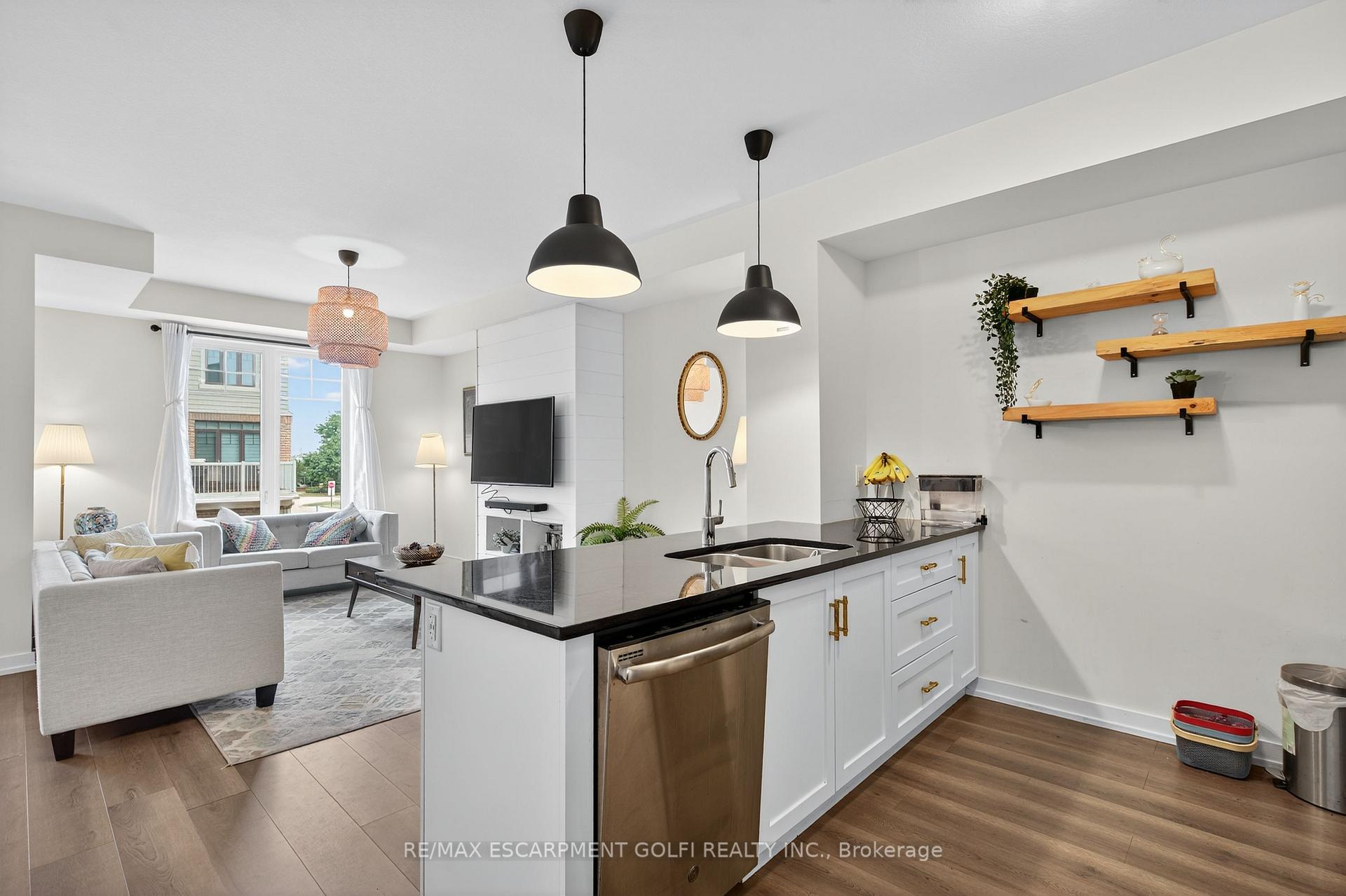 Photo 19 of Unit 21, 288 Glover Road, Hamilton, Fruitland — HOMEH