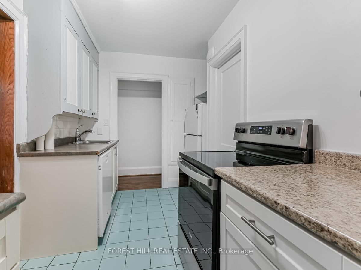Photo 14 of Unit MAIN, 27 Scarboro Beach Boulevard E, Toronto, The Beaches — HOMEH