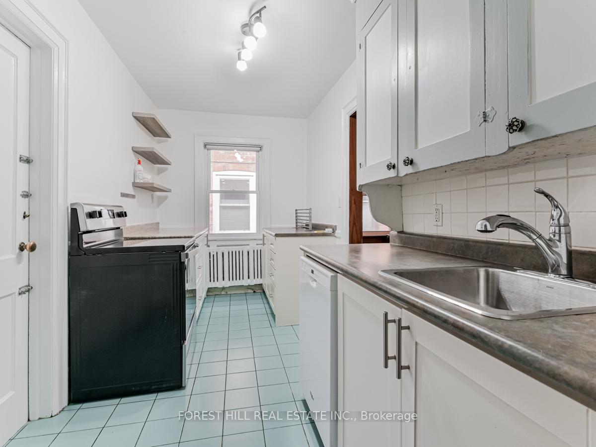 Photo 22 of Unit MAIN, 27 Scarboro Beach Boulevard E, Toronto, The Beaches — HOMEH