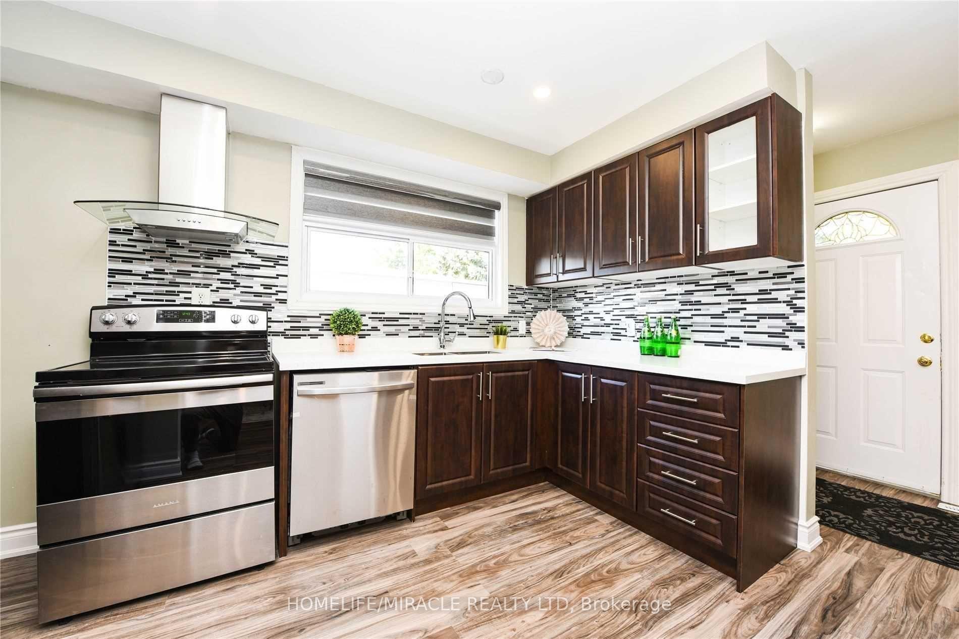 Photo 2 of 182 Archdekin Drive, Brampton, Madoc — HOMEH