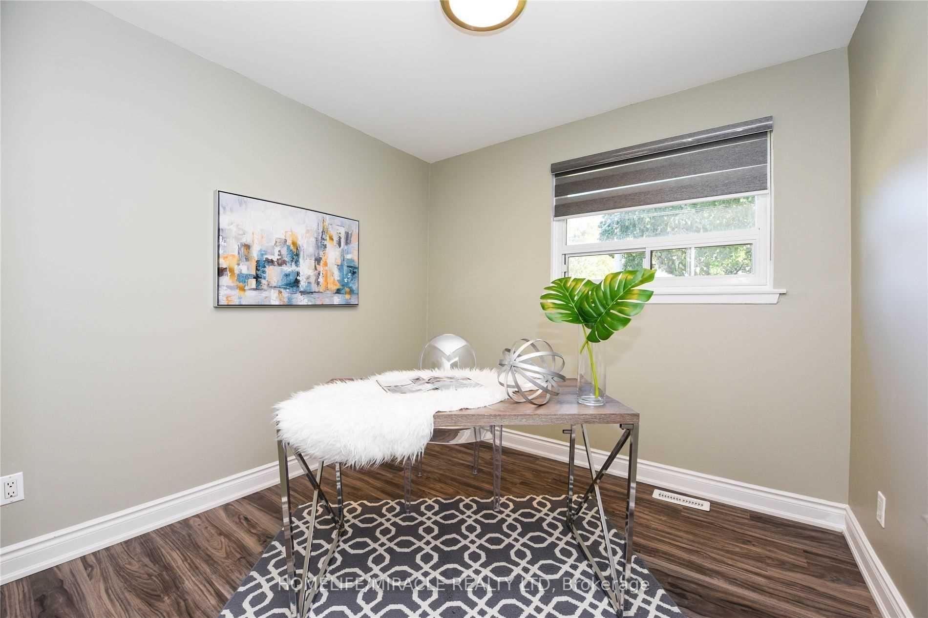 Photo 7 of 182 Archdekin Drive, Brampton, Madoc — HOMEH