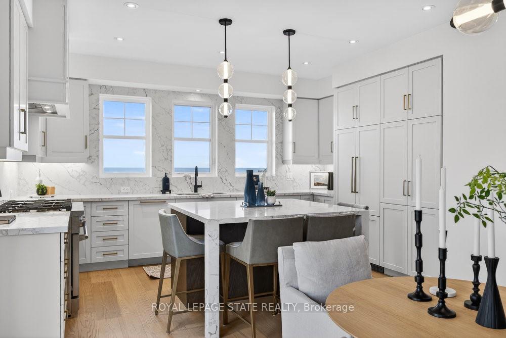 Photo 14 of Unit 7, 100 Watershore Drive, Hamilton, Stoney Creek — HOMEH