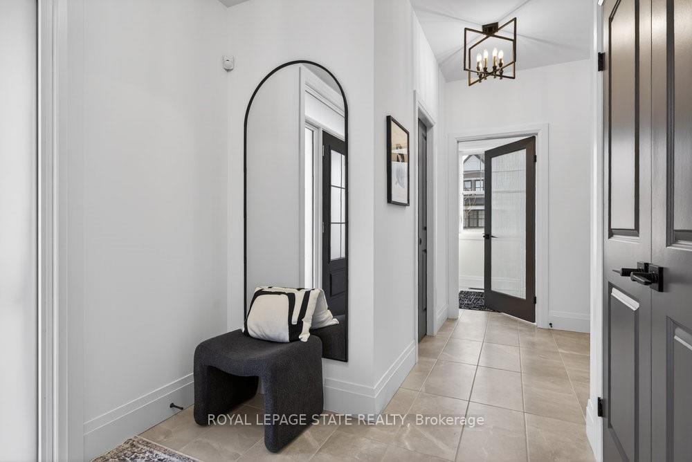 Photo 10 of Unit 7, 100 Watershore Drive, Hamilton, Stoney Creek — HOMEH