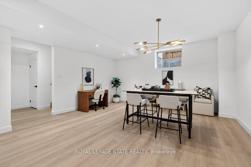 Photo 26 of Unit 7, 100 Watershore Drive, Hamilton, Stoney Creek — HOMEH