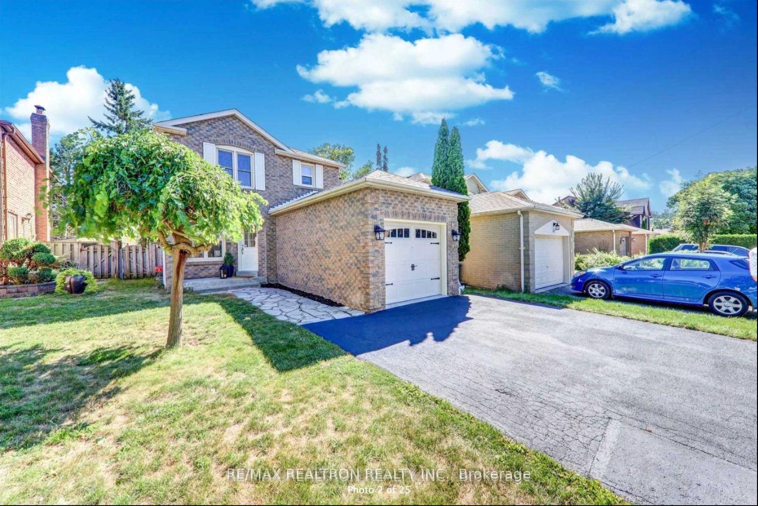 Photo 4 of 49 Millington Crescent, Ajax, Central — HOMEH