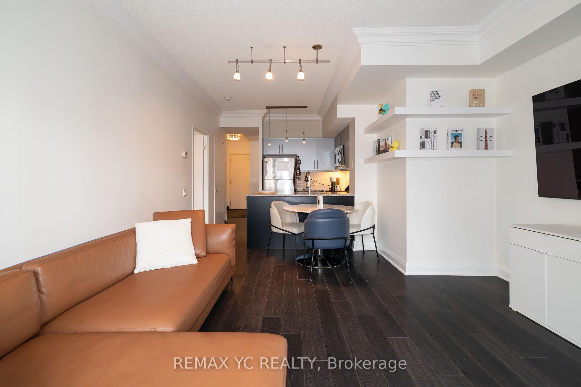 Photo 4 of Unit 1709, 83 Redpath Avenue, Toronto, Mount Pleasant West — HOMEH