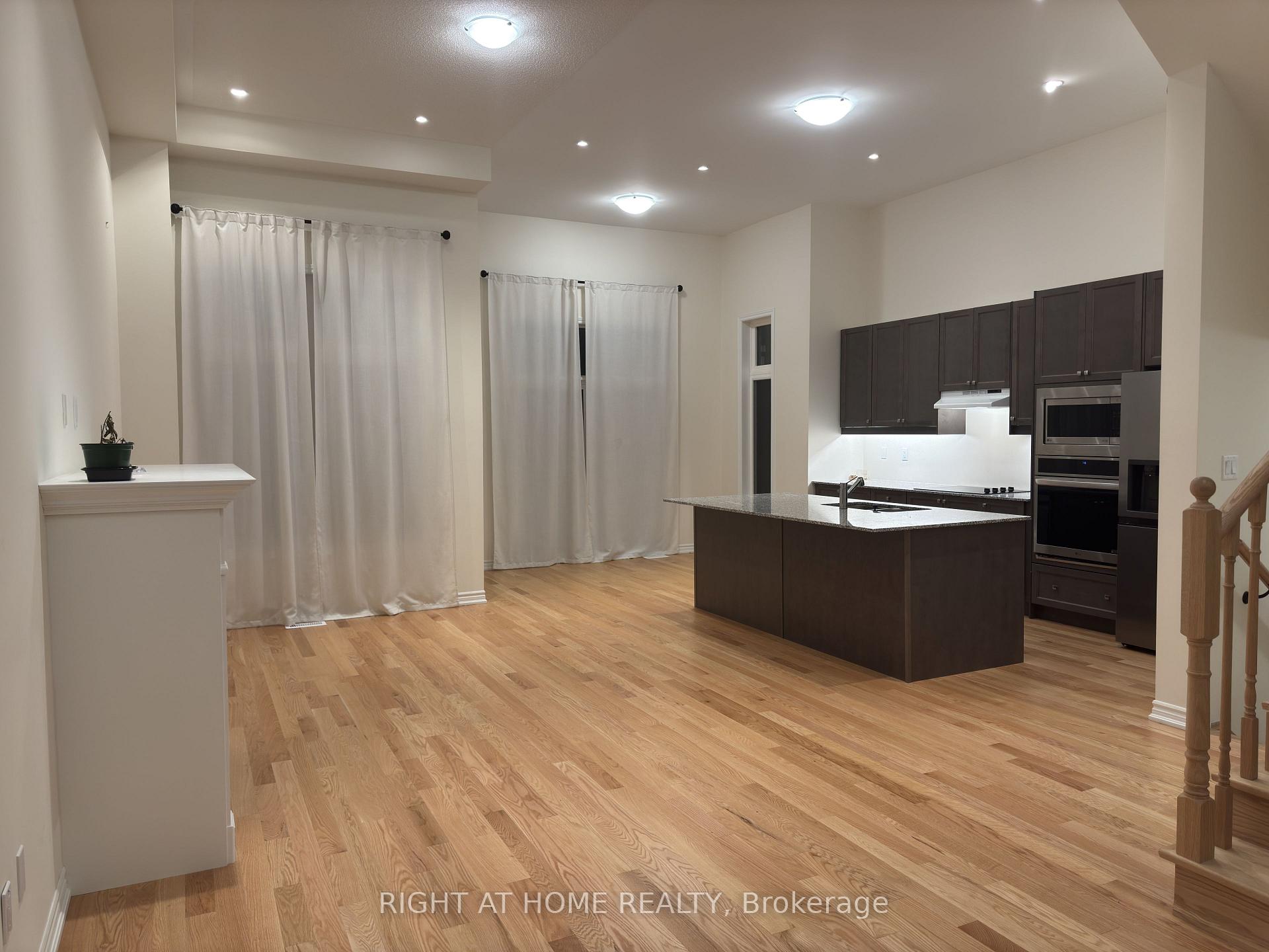 Photo 12 of 1202 Rexton Drive, Oshawa, Kedron — HOMEH