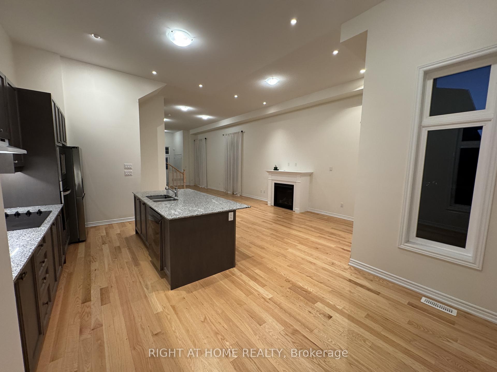 Photo 2 of 1202 Rexton Drive, Oshawa, Kedron — HOMEH