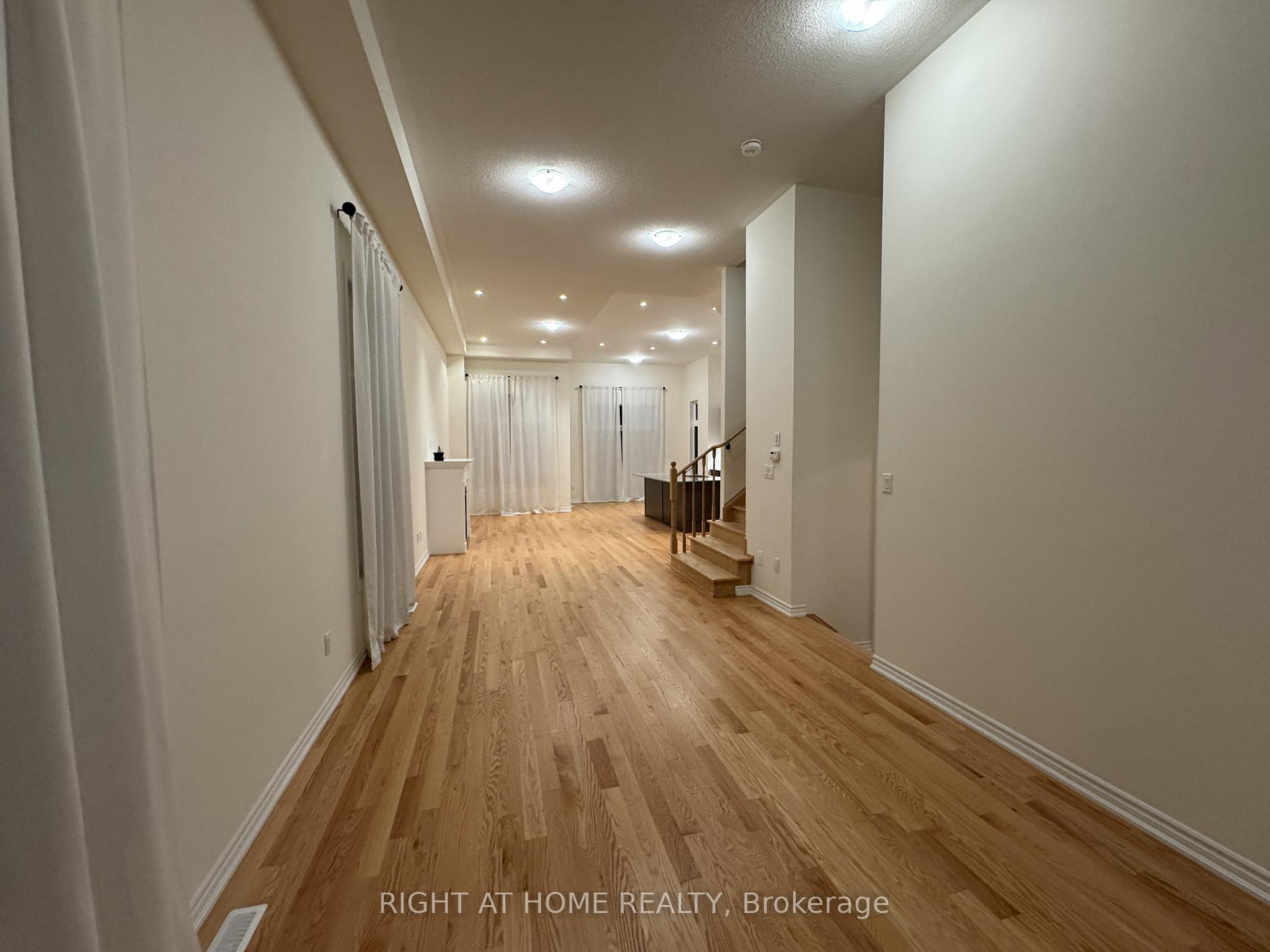 Photo 5 of 1202 Rexton Drive, Oshawa, Kedron — HOMEH