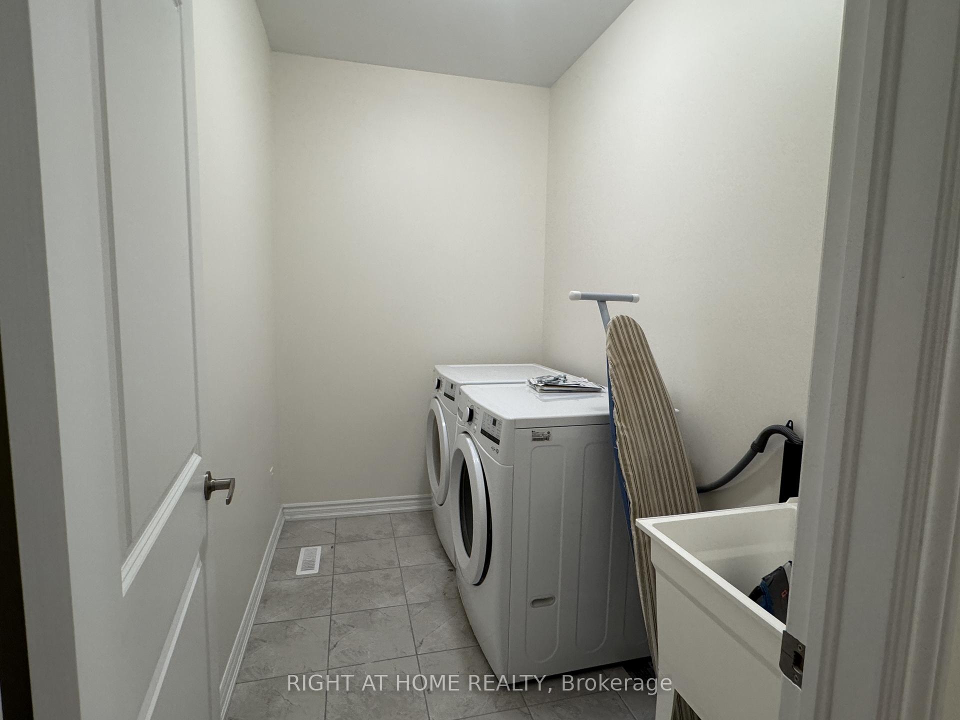 Photo 15 of 1202 Rexton Drive, Oshawa, Kedron — HOMEH