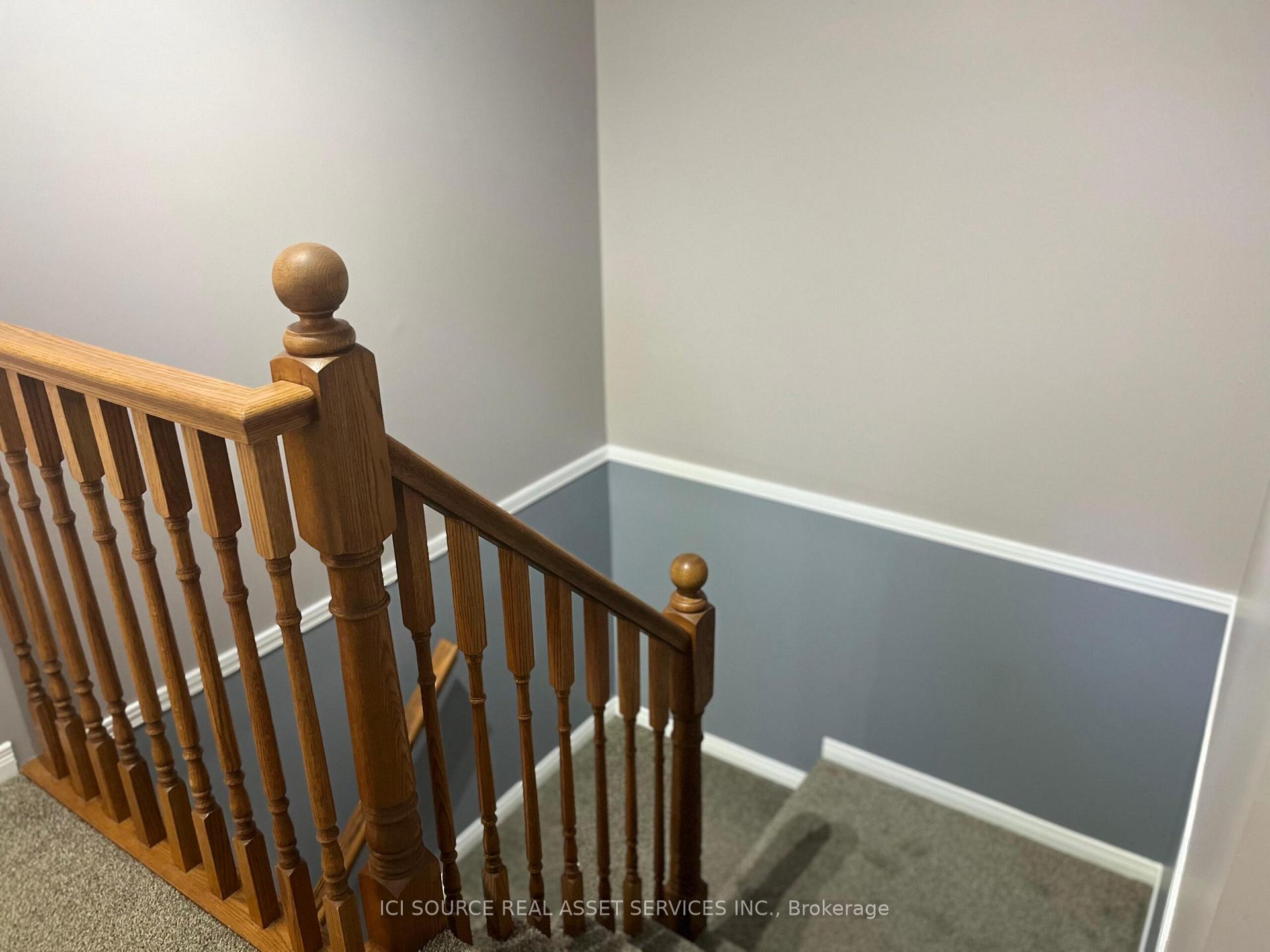 Photo 5 of 126 Templewood Drive, Kitchener — HOMEH