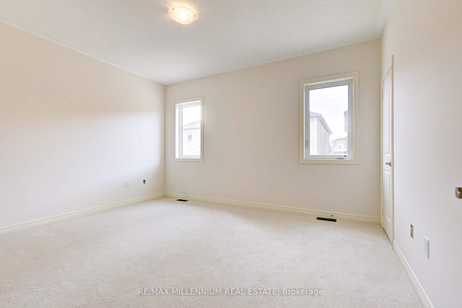 Photo 10 of 23 Gledhill Crescent, Cambridge — HOMEH