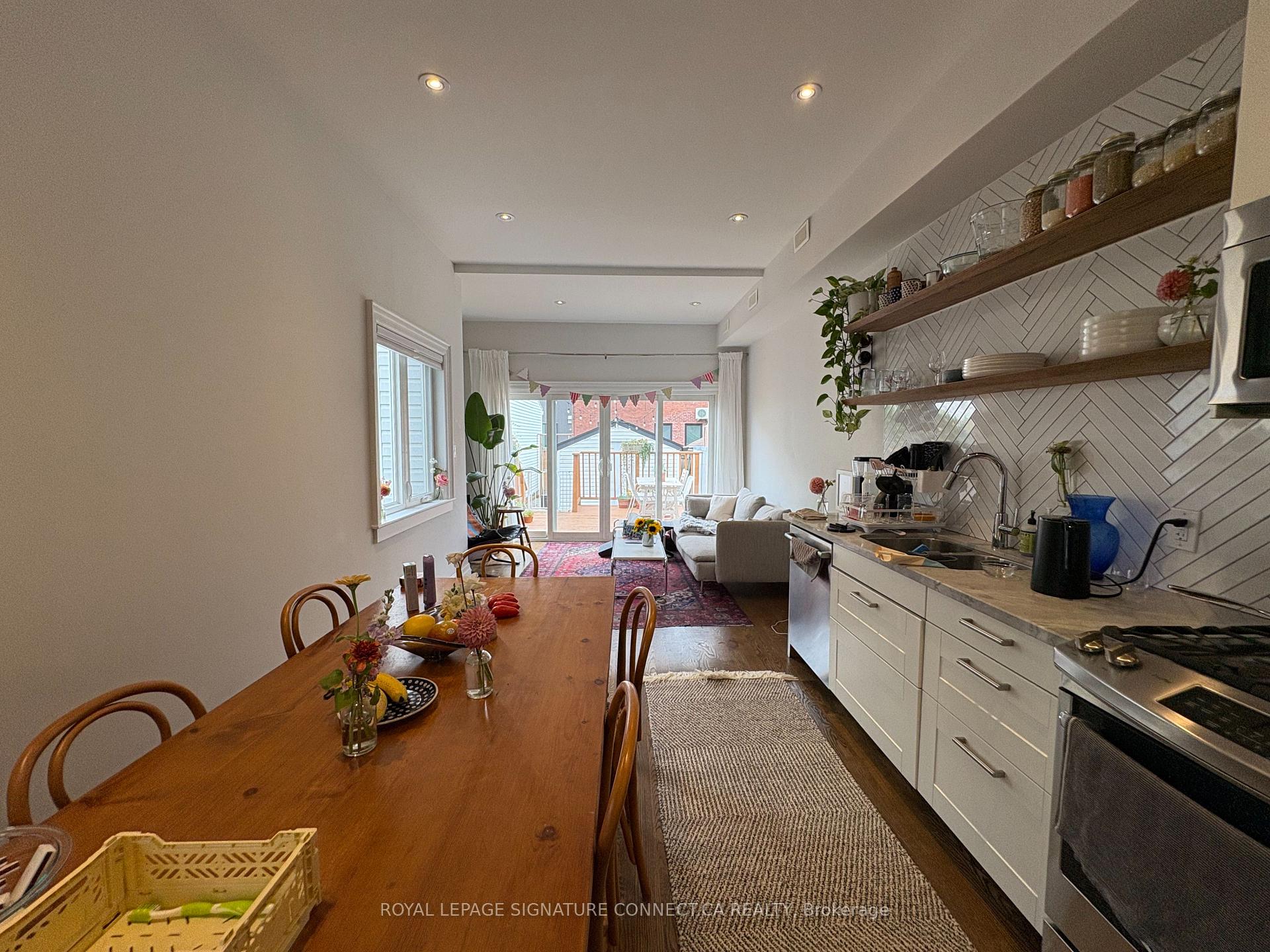 Photo 8 of Unit Main, 107 Lindsey Avenue, Toronto, Dufferin Grove — HOMEH