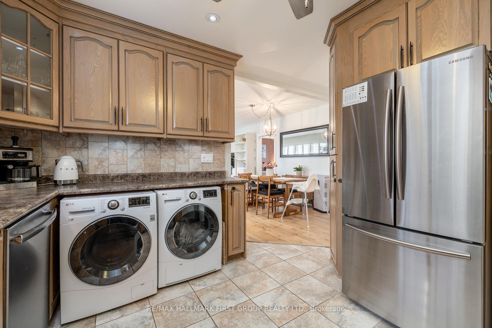 Photo 8 of Unit Main, 165 Burcher Road, Ajax, South East — HOMEH