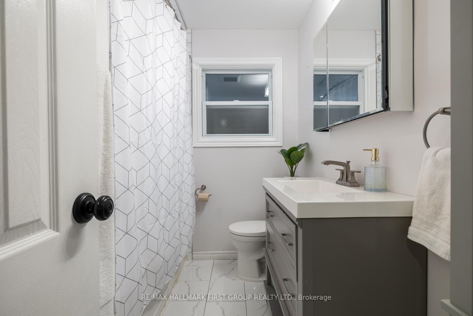 Photo 13 of Unit Main, 165 Burcher Road, Ajax, South East — HOMEH