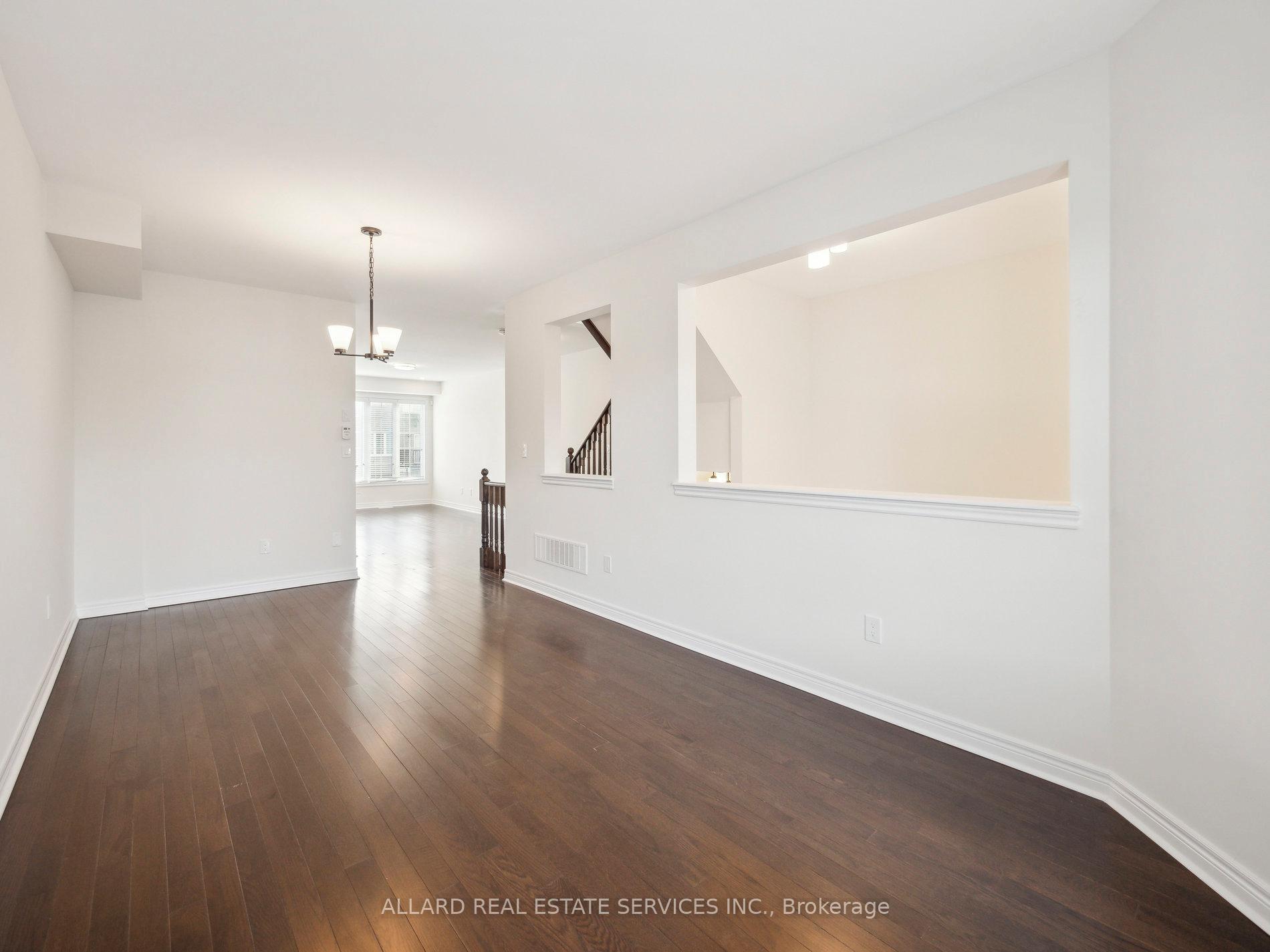 Photo 13 of 545 Cornell Centre Boulevard, Markham, Cornell — HOMEH