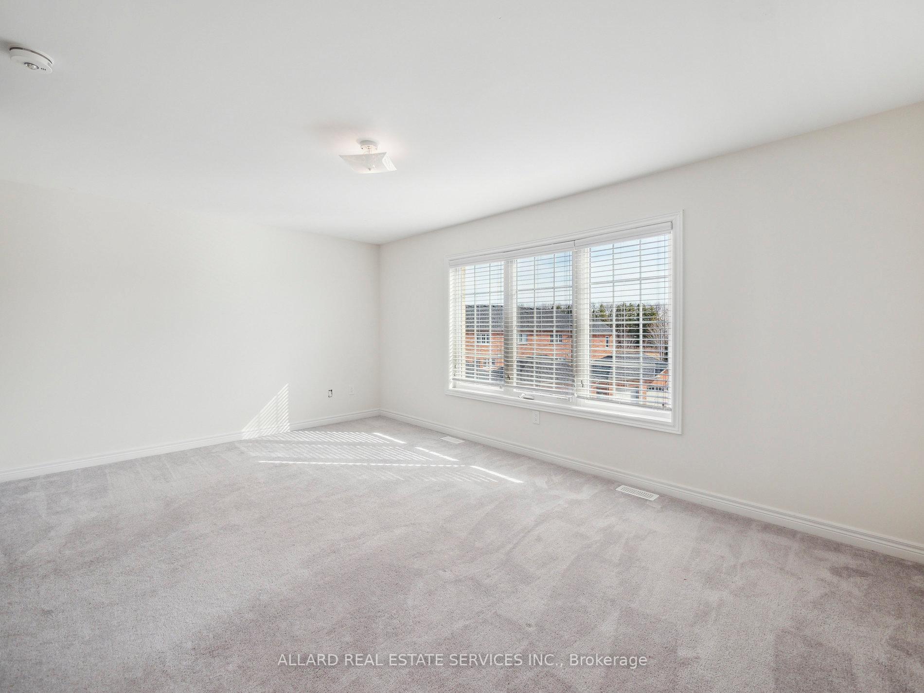 Photo 12 of 545 Cornell Centre Boulevard, Markham, Cornell — HOMEH