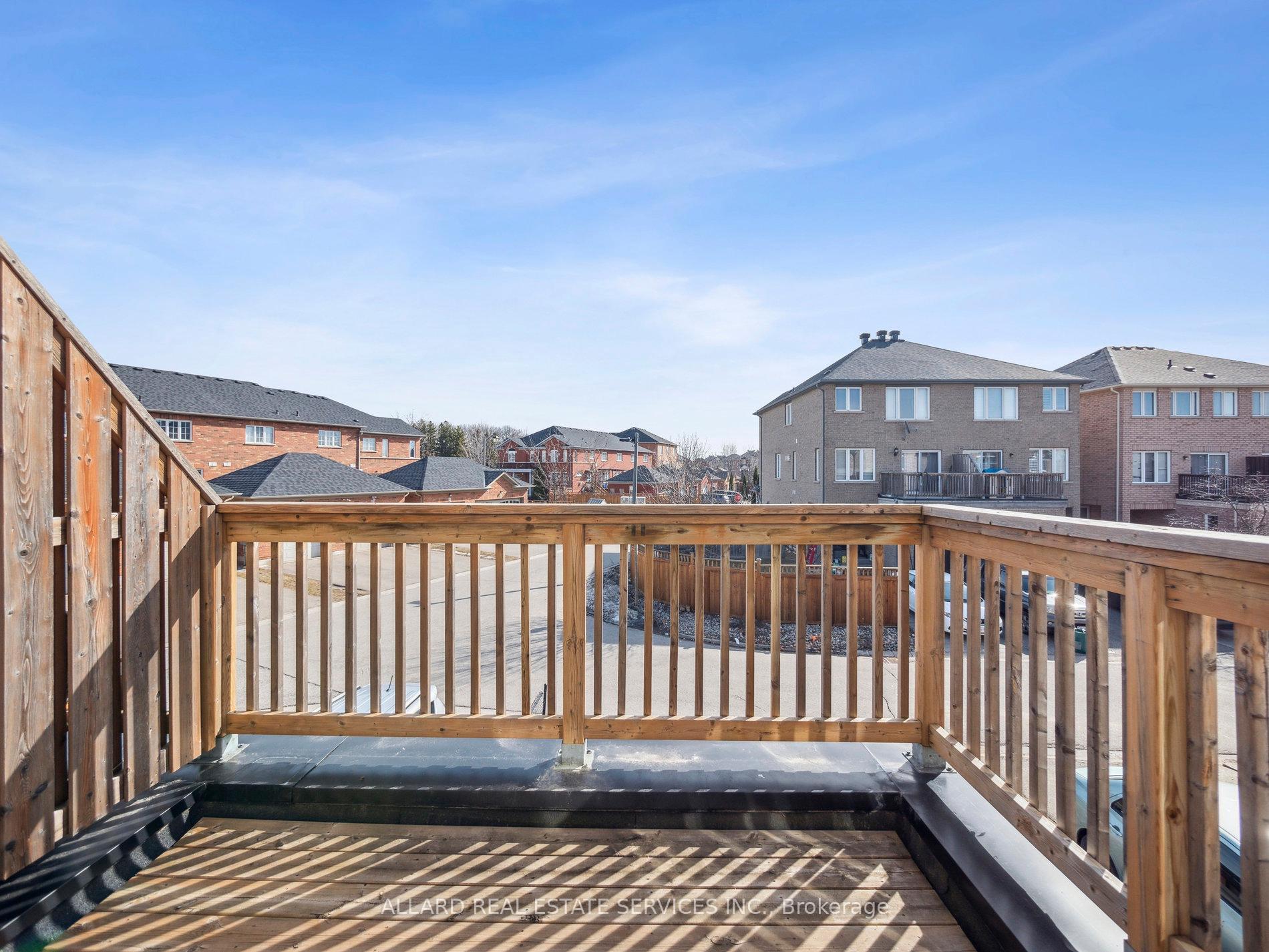 Photo 18 of 545 Cornell Centre Boulevard, Markham, Cornell — HOMEH