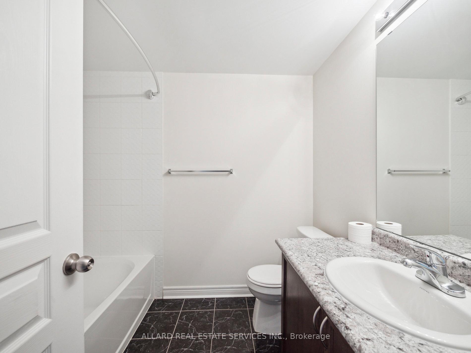 Photo 32 of 545 Cornell Centre Boulevard, Markham, Cornell — HOMEH