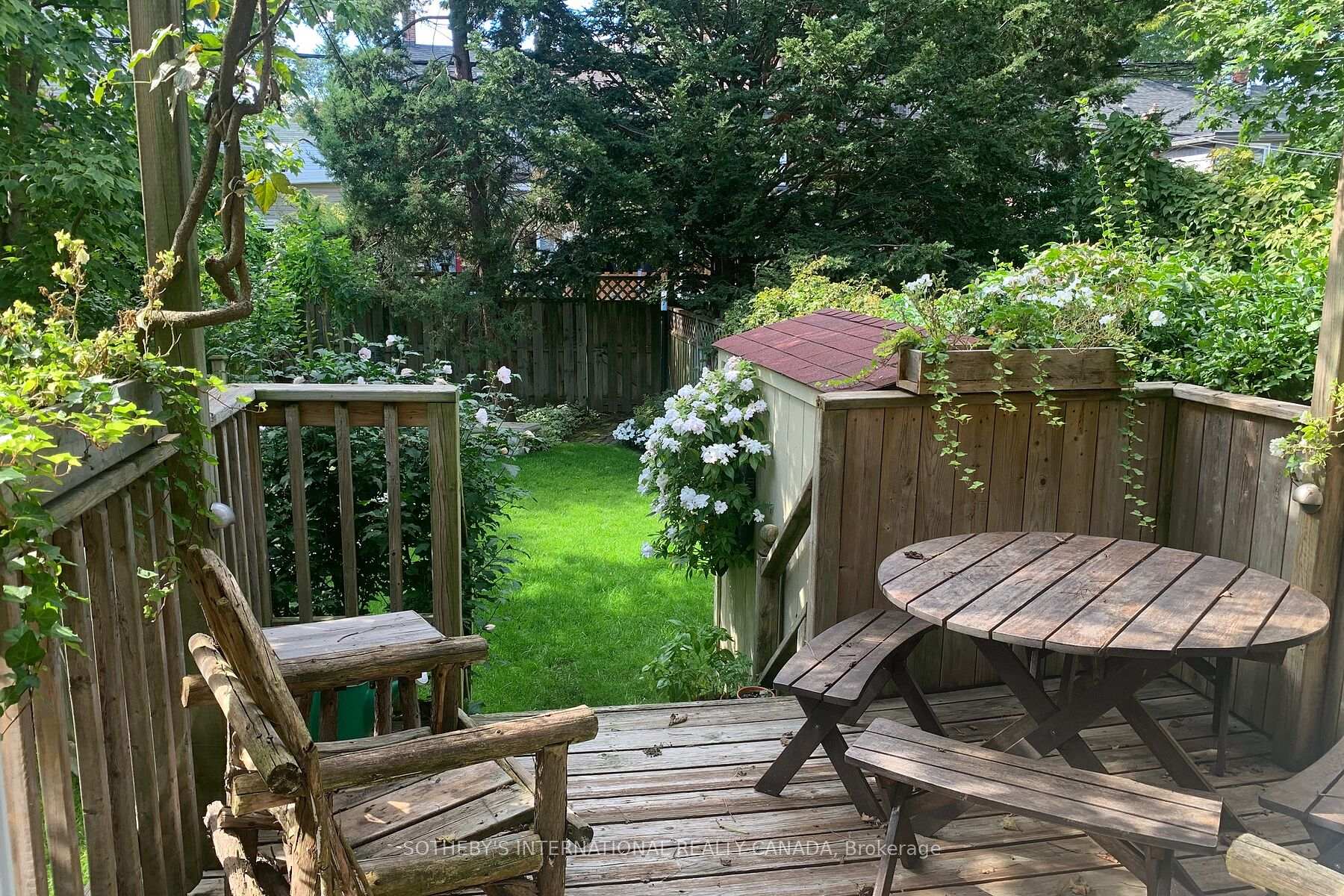 Photo 17 of 218 De Grassi Street, Toronto, South Riverdale — HOMEH