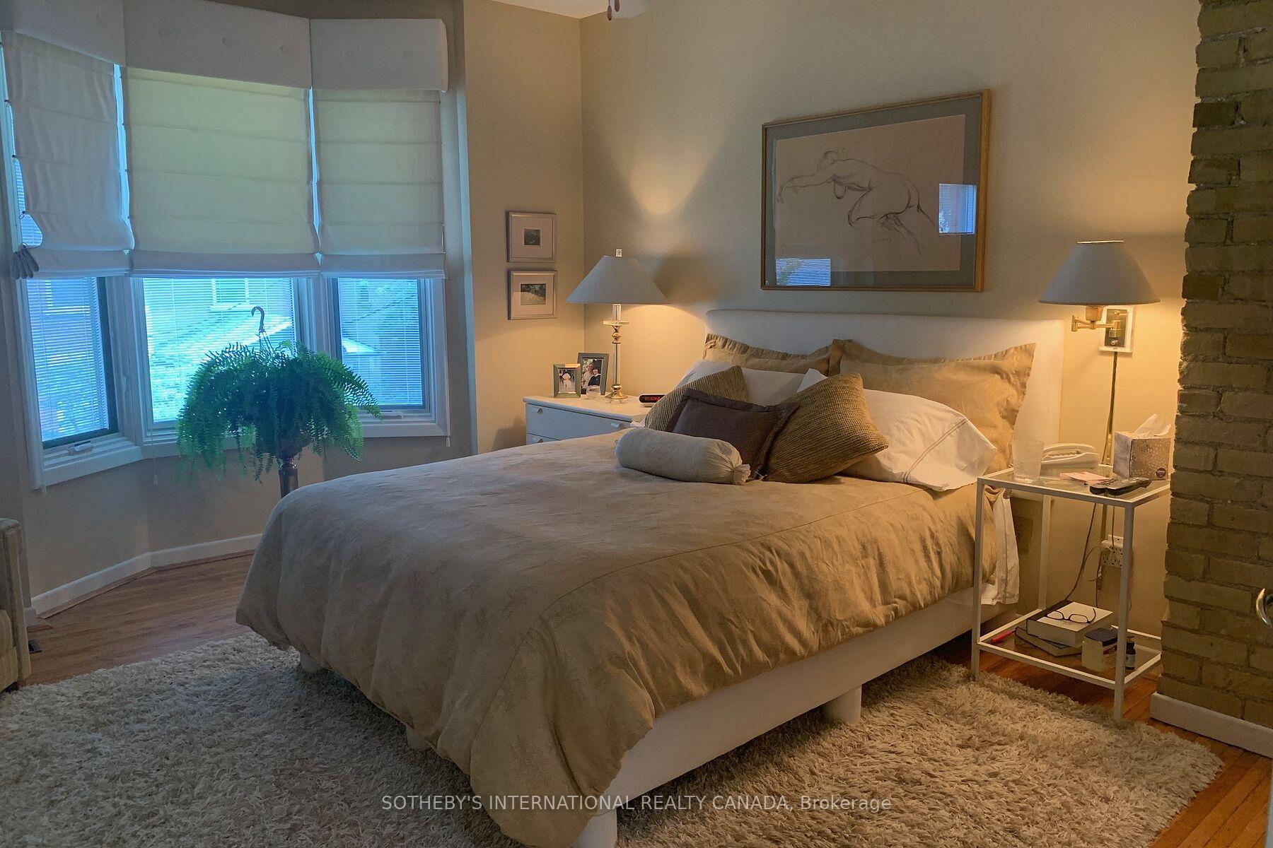 Photo 11 of 218 De Grassi Street, Toronto, South Riverdale — HOMEH