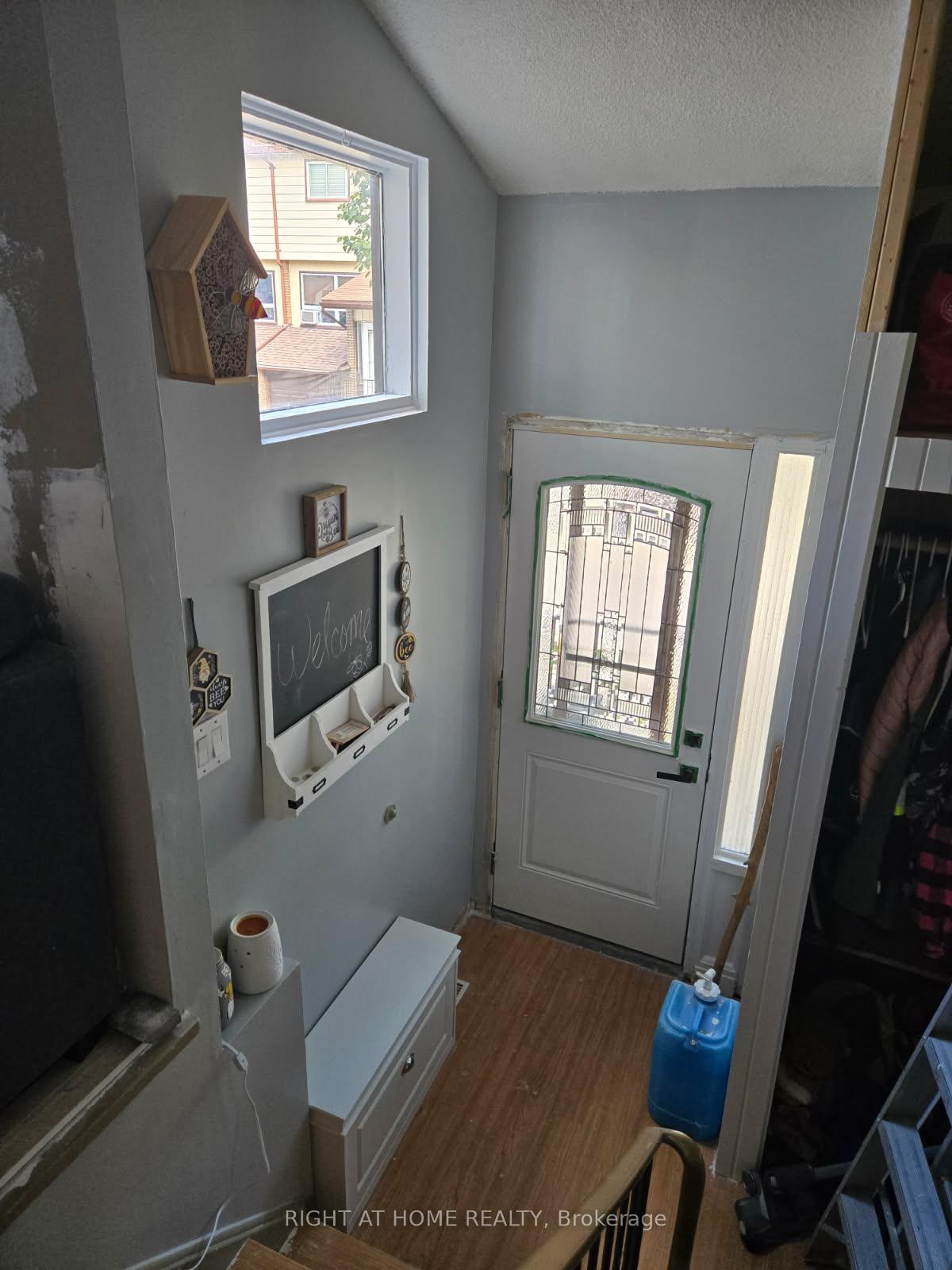 Photo 7 of Unit K6, 63 Ferris Lane, Barrie, Cundles East — HOMEH