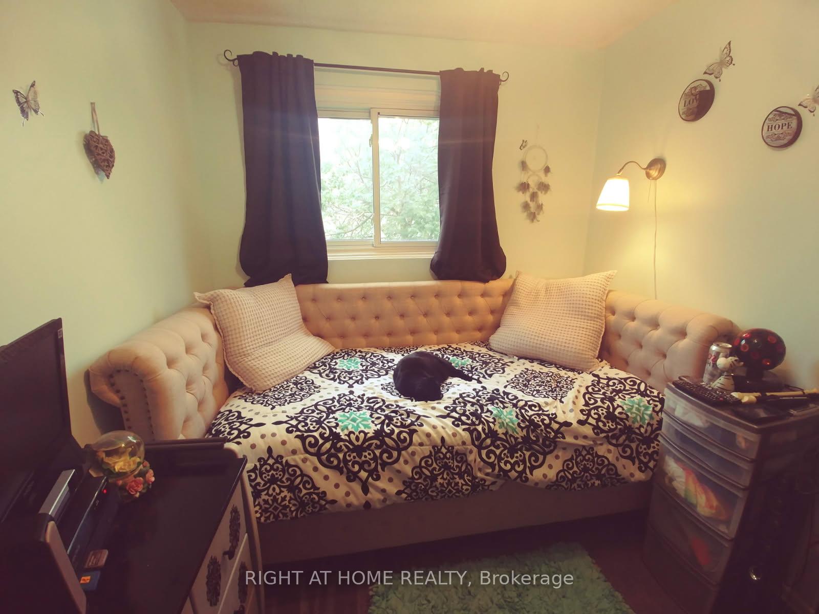 Photo 10 of Unit K6, 63 Ferris Lane, Barrie, Cundles East — HOMEH