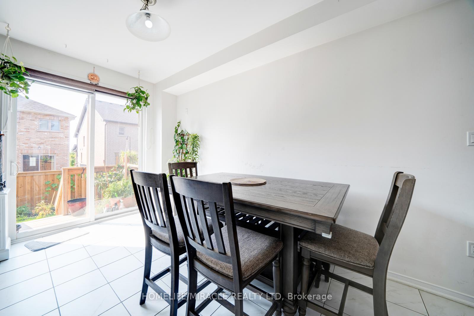 Photo 12 of 63 Auckland Drive, Whitby, Rural Whitby — HOMEH
