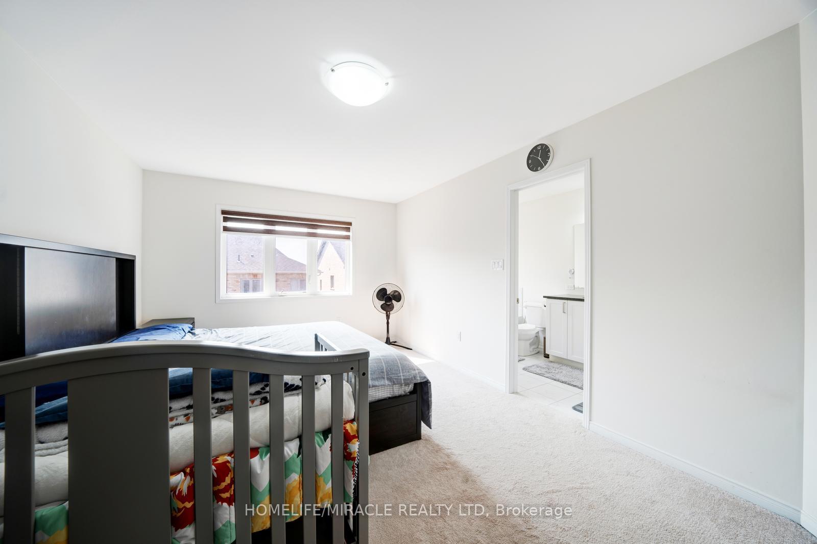 Photo 27 of 63 Auckland Drive, Whitby, Rural Whitby — HOMEH