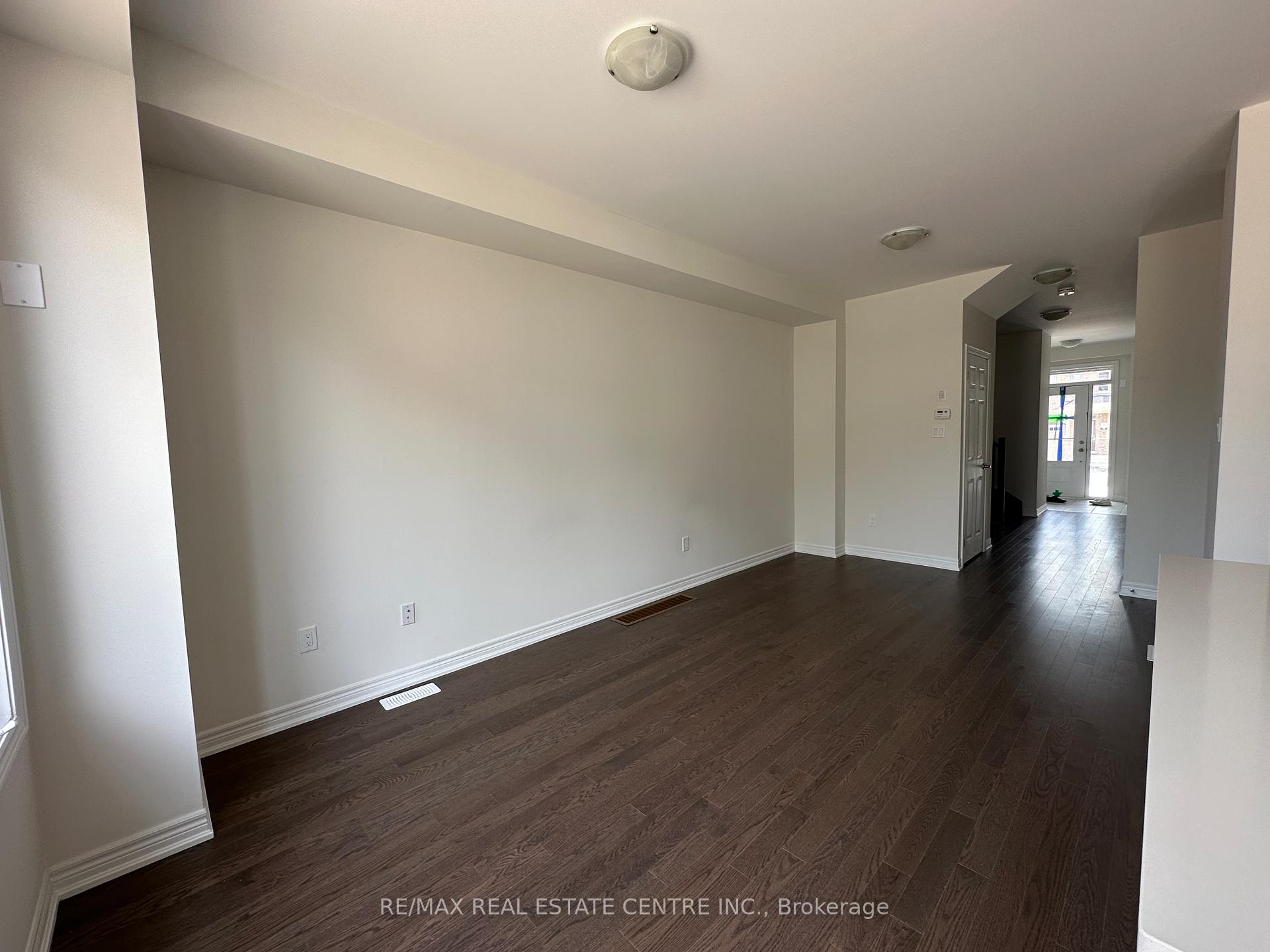 Photo 4 of 100 Bayardo Drive, Oshawa, Windfields — HOMEH