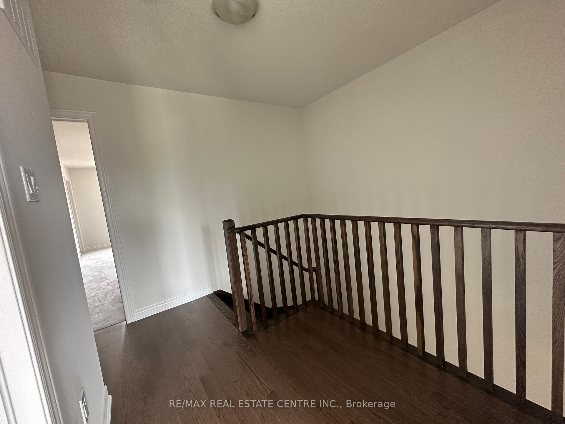 Photo 8 of 100 Bayardo Drive, Oshawa, Windfields — HOMEH
