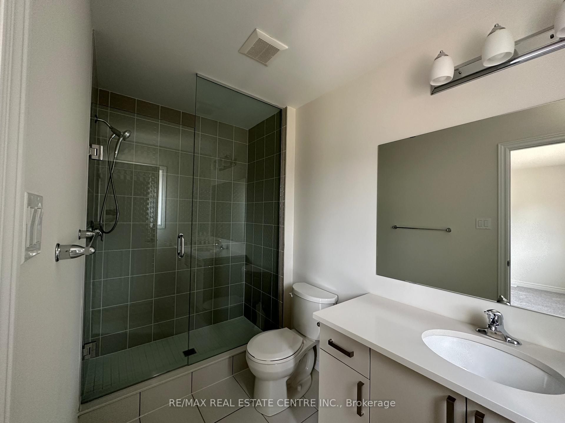 Photo 9 of 100 Bayardo Drive, Oshawa, Windfields — HOMEH