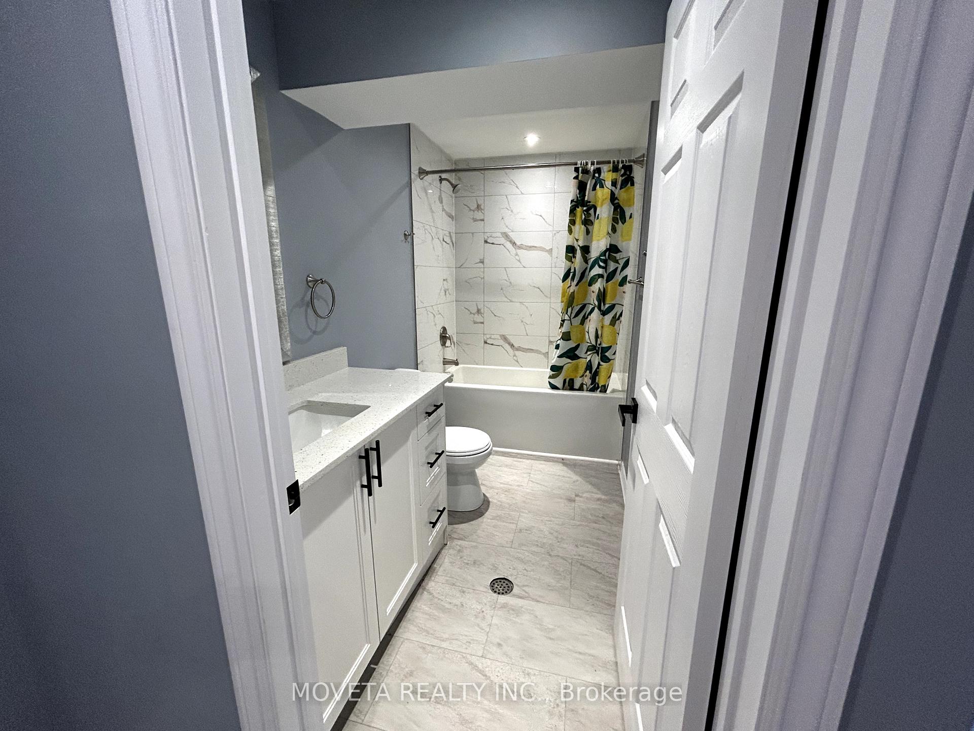 Photo 16 of 111 Essa Road, Barrie, Allandale — HOMEH