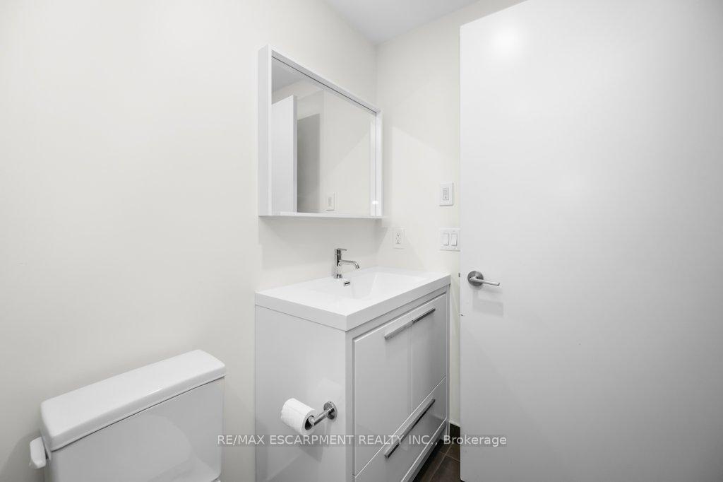 Photo 17 of Unit 1208, 212 King William Street, Hamilton, Beasley — HOMEH