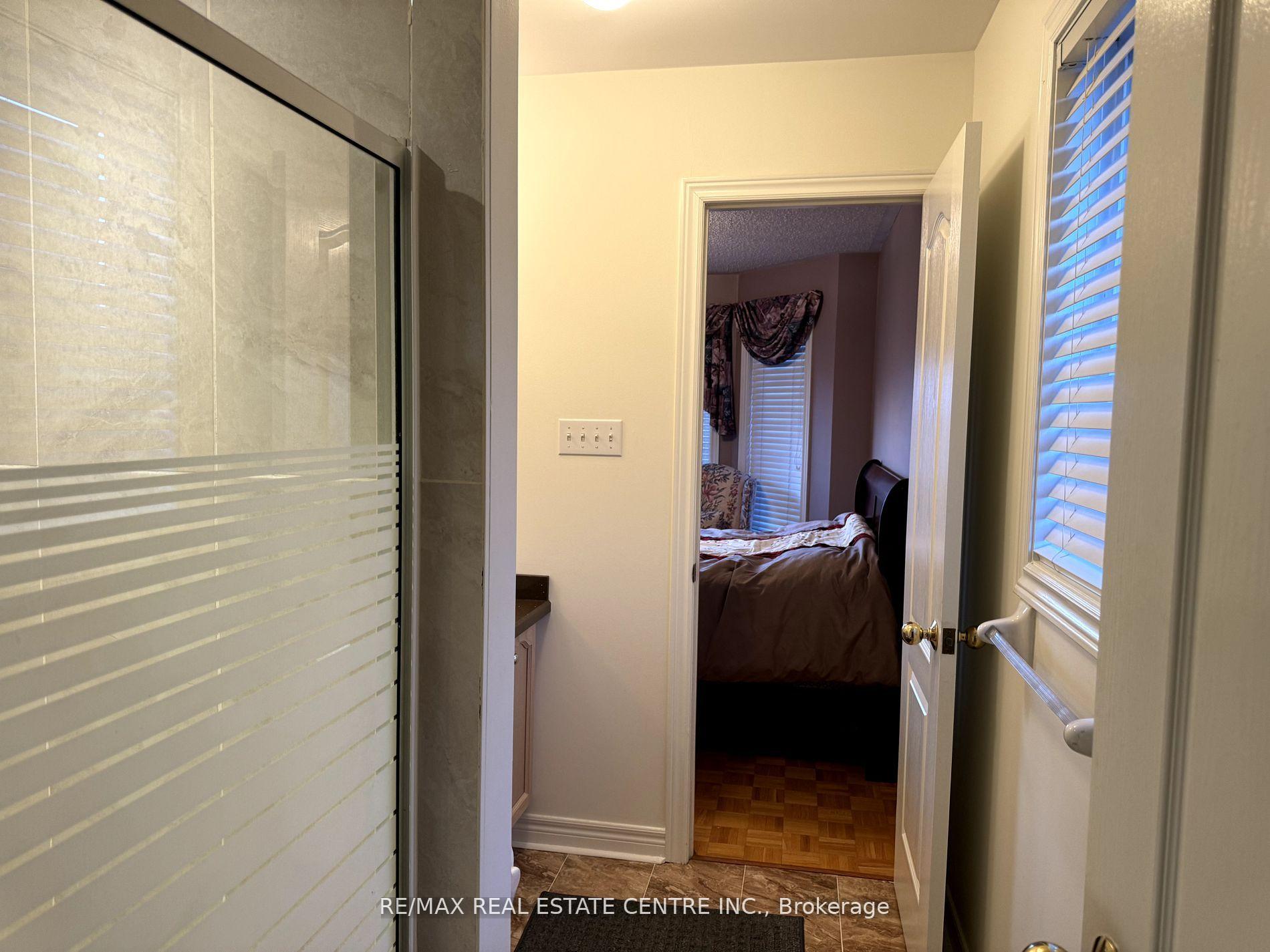 Photo 14 of 40 Giza Crescent, Brampton, Sandringham-Wellington — HOMEH