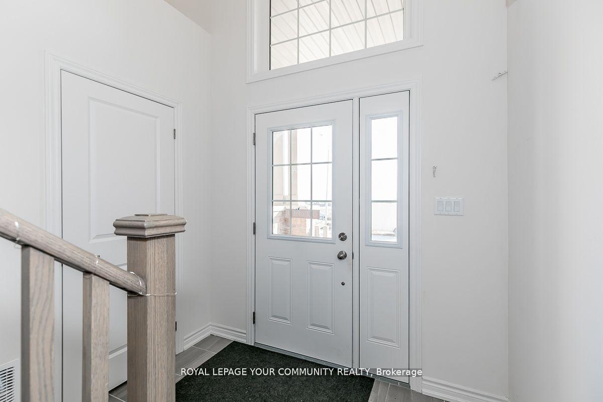 Photo 6 of 2203 Grainger Loop, Innisfil, Alcona — HOMEH