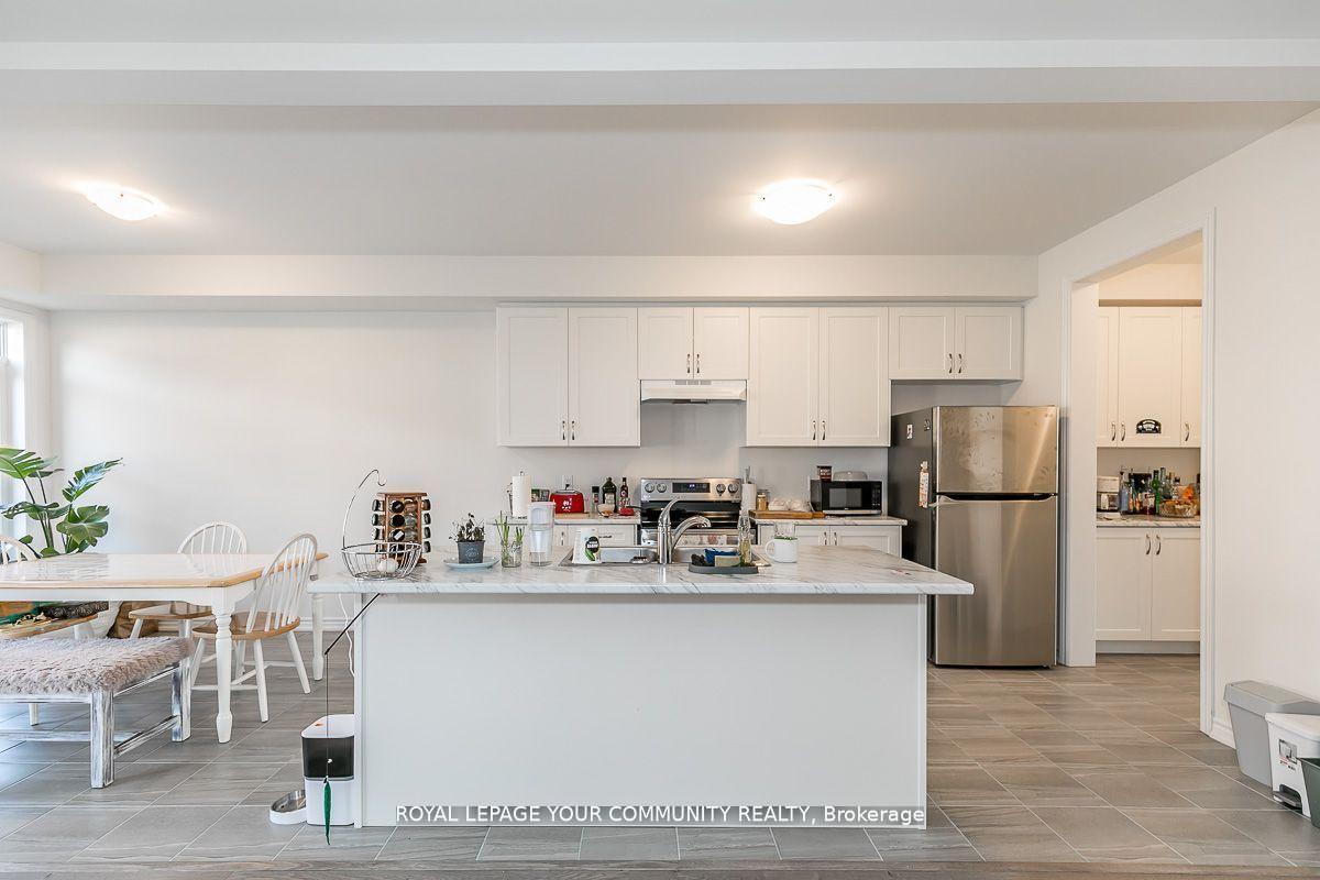 Photo 14 of 2203 Grainger Loop, Innisfil, Alcona — HOMEH