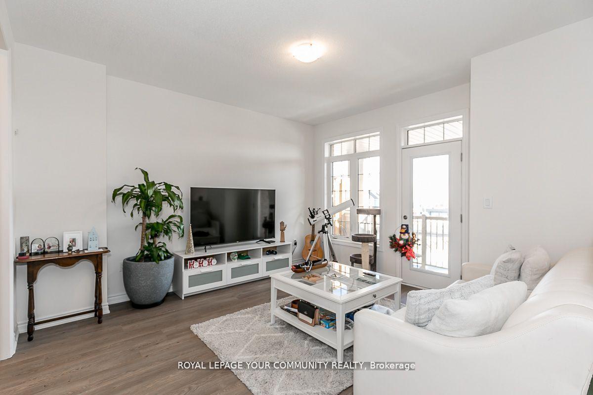 Photo 16 of 2203 Grainger Loop, Innisfil, Alcona — HOMEH