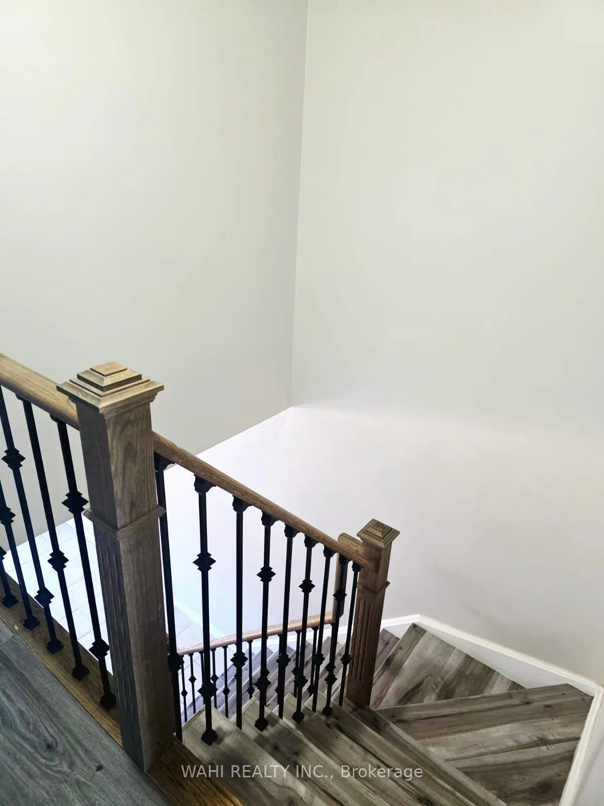 Photo 15 of 8 Lockport Way, Hamilton, Fruitland — HOMEH
