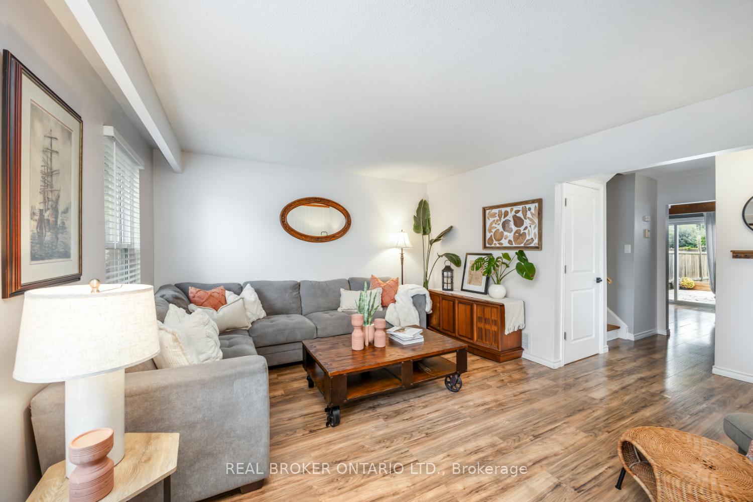 Photo 6 of 96 Martin Road, Clarington, Bowmanville — HOMEH