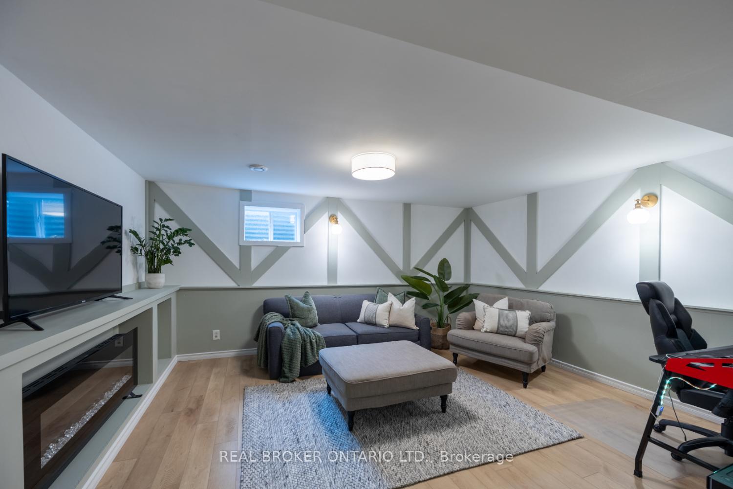 Photo 30 of 96 Martin Road, Clarington, Bowmanville — HOMEH