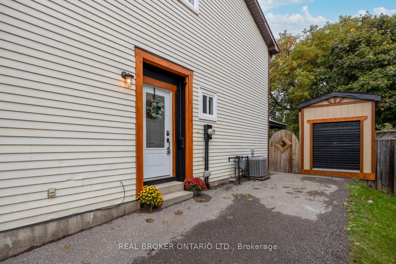 Photo 37 of 96 Martin Road, Clarington, Bowmanville — HOMEH