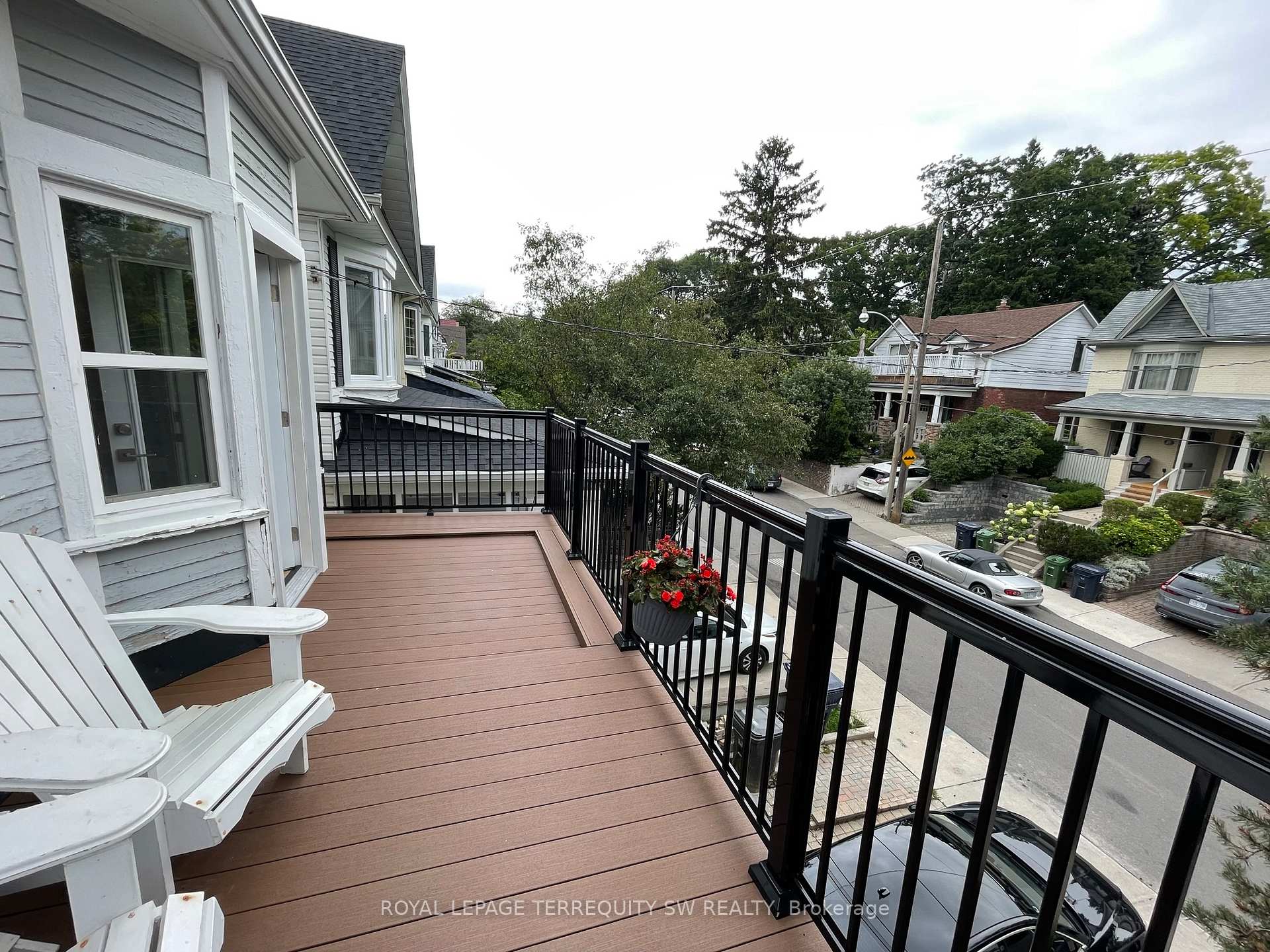 Photo 21 of Unit Upper, 22 Wheeler Avenue, Toronto, The Beaches — HOMEH