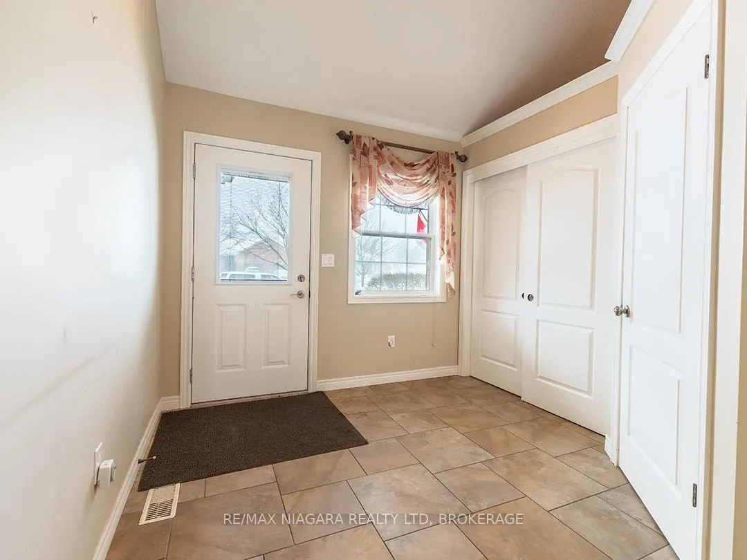 Photo 2 of 57 Maple Street, Port Colborne, Sugarloaf — HOMEH