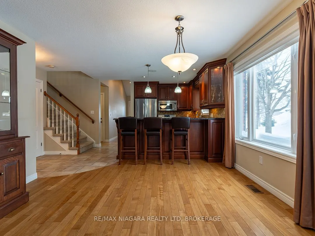 Photo 8 of 57 Maple Street, Port Colborne, Sugarloaf — HOMEH