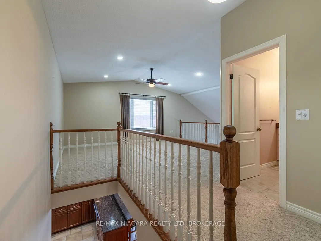 Photo 20 of 57 Maple Street, Port Colborne, Sugarloaf — HOMEH