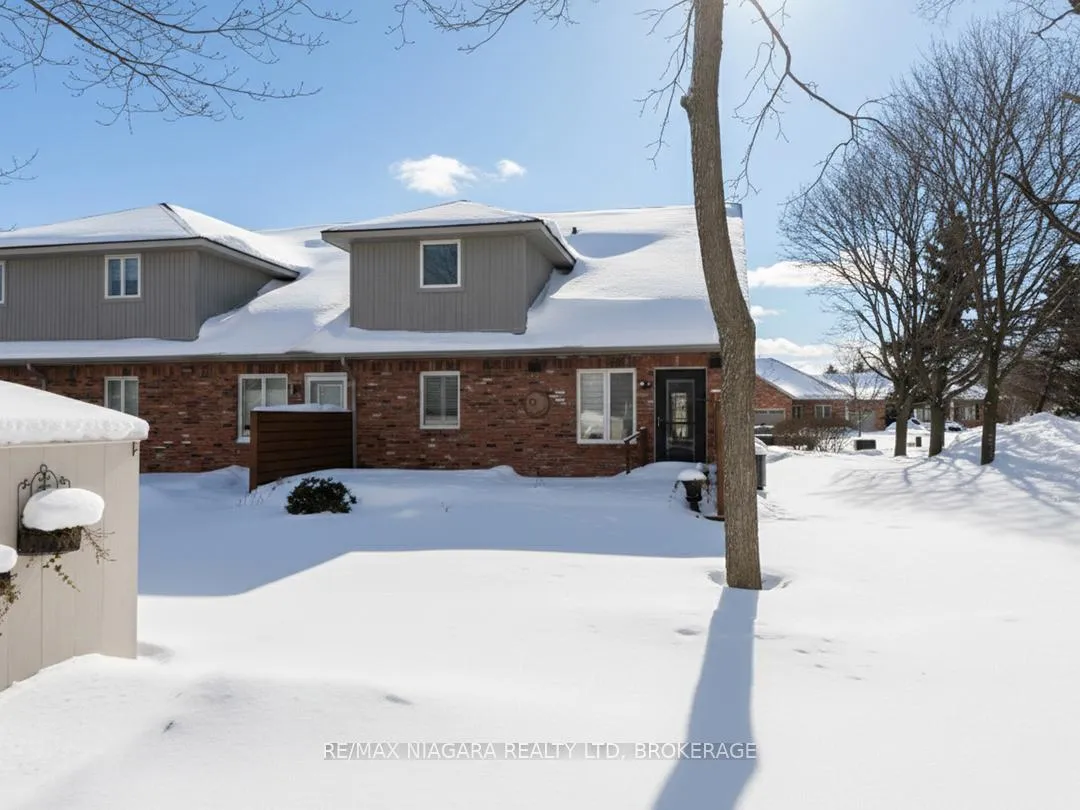 Photo 37 of 57 Maple Street, Port Colborne, Sugarloaf — HOMEH