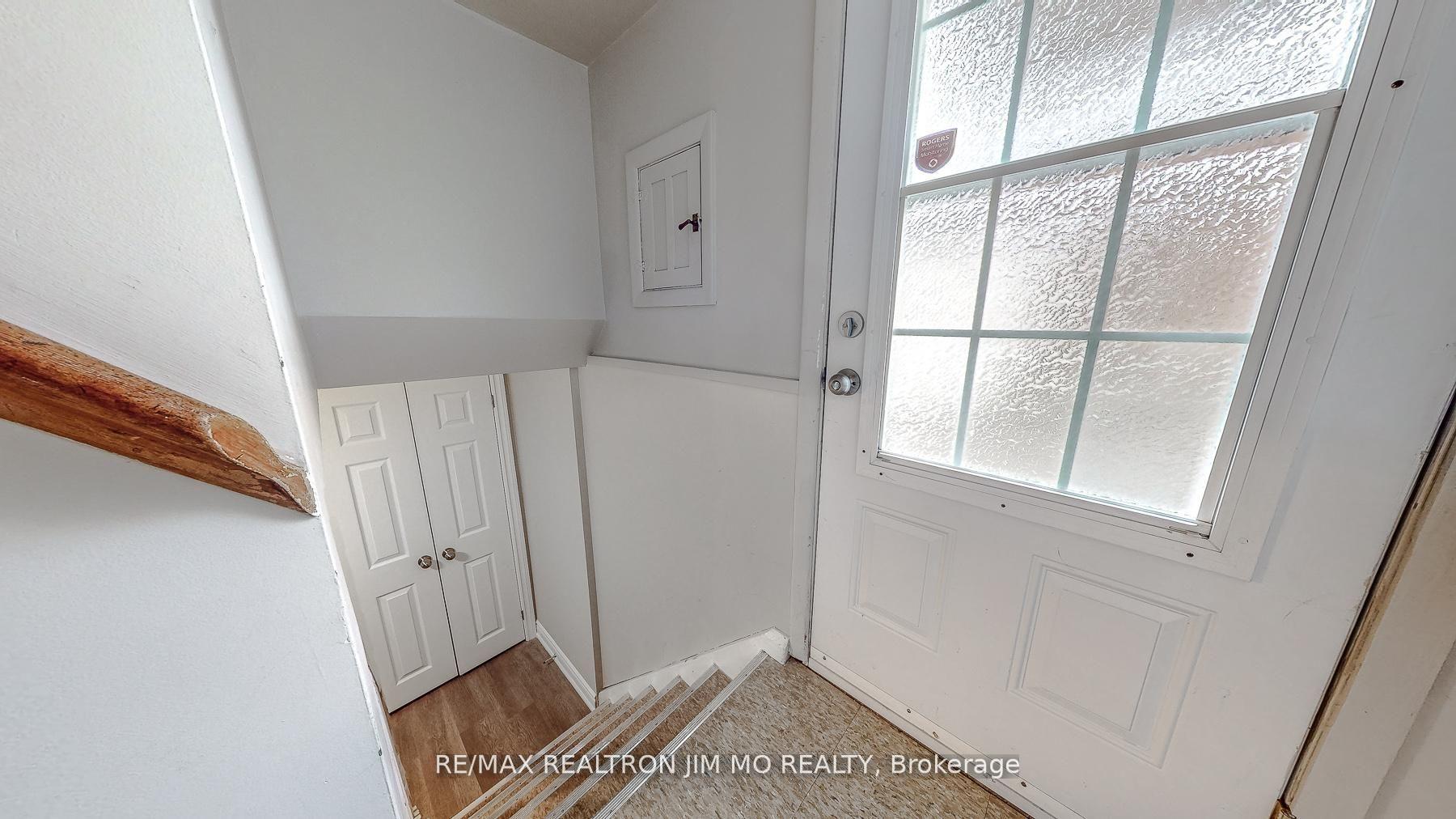 Photo 14 of 91 Byng Avenue, Oshawa, Centennial — HOMEH