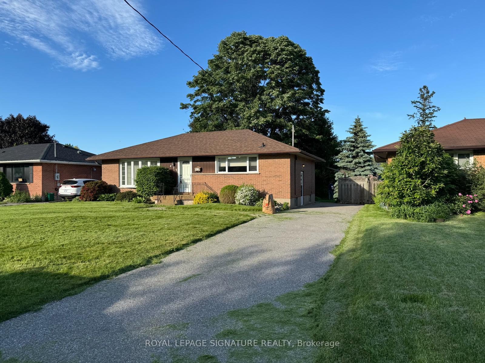 Front of Unit Bsmt, 475 Fairlawn Street